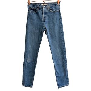 Women’s Levi’s Wedgie Vintage Blue Wash Size 25